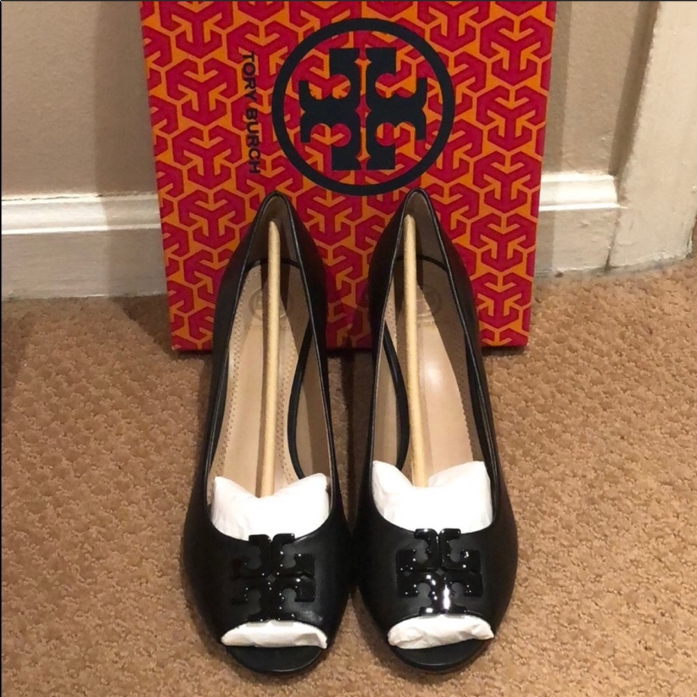 Brand New!! Black Tory Burch Wedges
